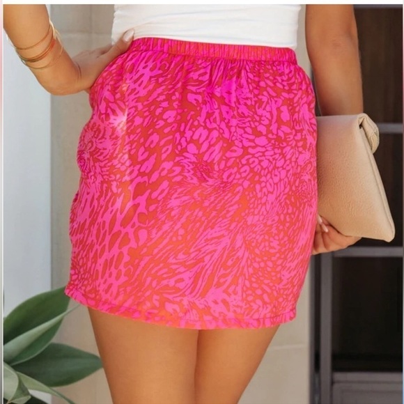 Vici neon pink animal print front tie mini skirt size M - Picture 2 of 9